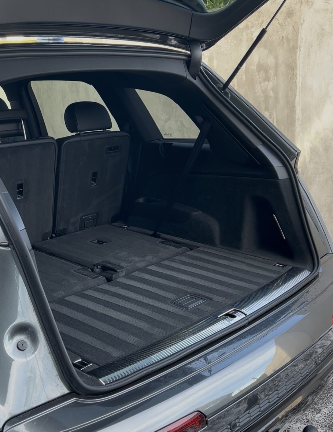 Reflectra Detailing interior detailing result in a clean Audi cargo area